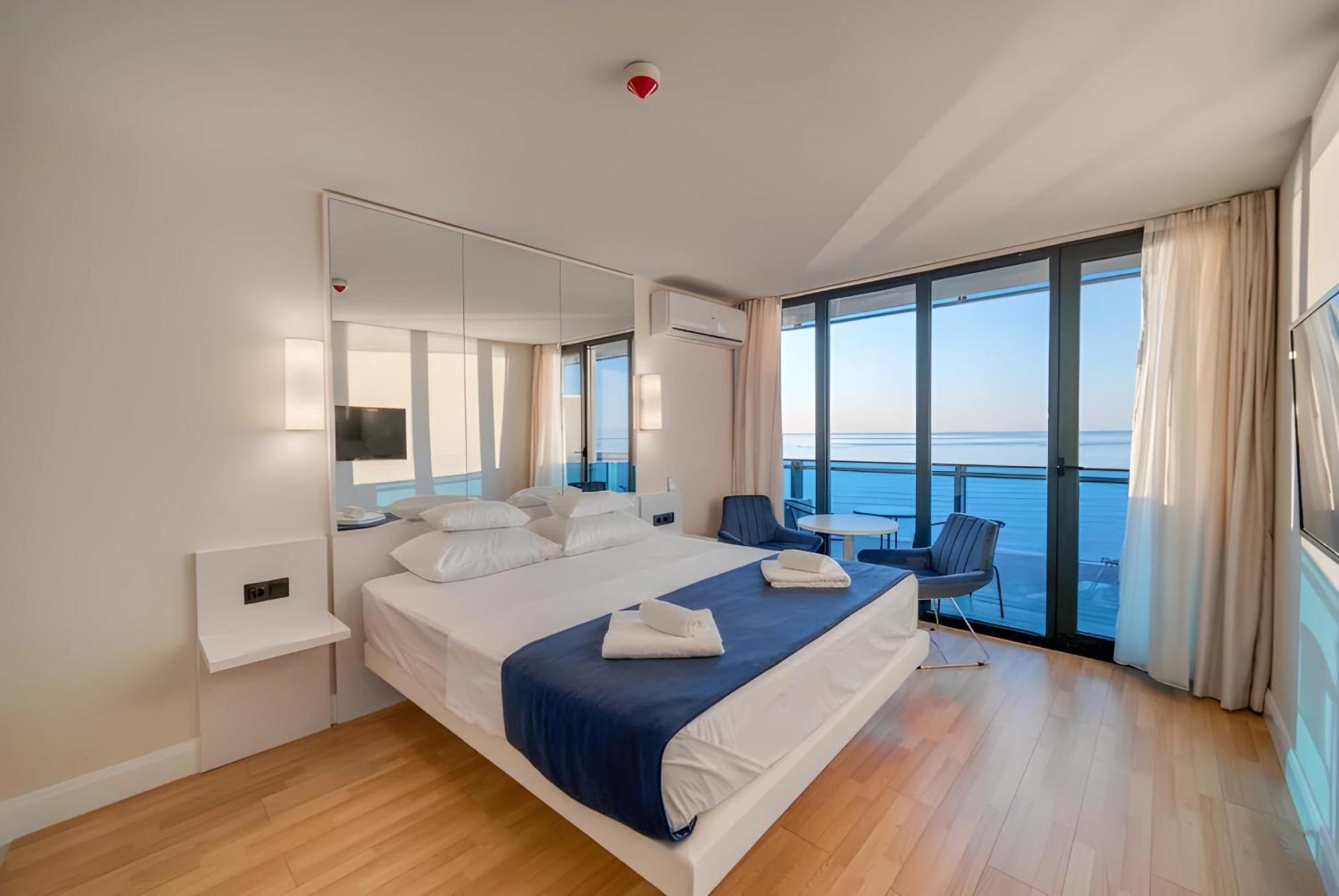 Orbi City Batumi Hotel Sea View Dış mekan fotoğraf